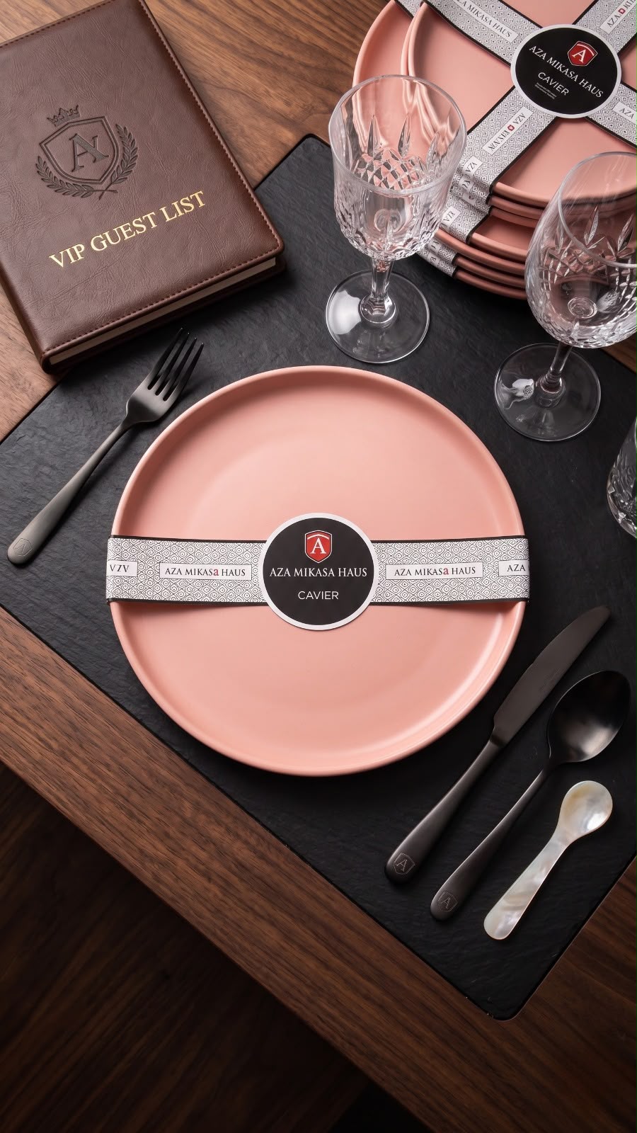 Une assiette qui respire le luxe moderne et ajoute une touche d'élégance grâce à sa couleur rose. 25cm