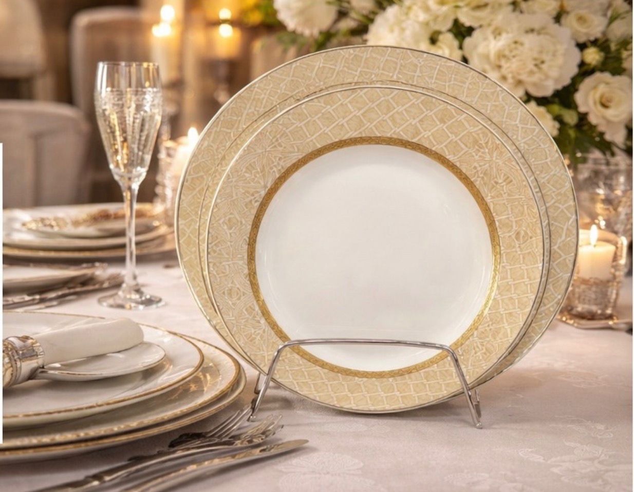 Service de table 18 pièces